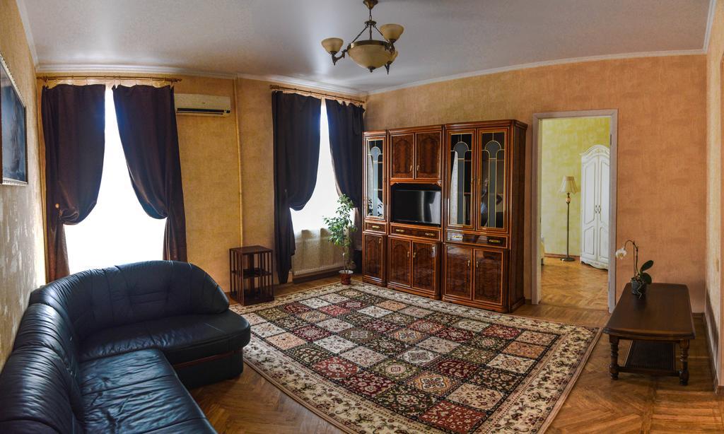 Comfort Near Opera Theater Odessa Luaran gambar